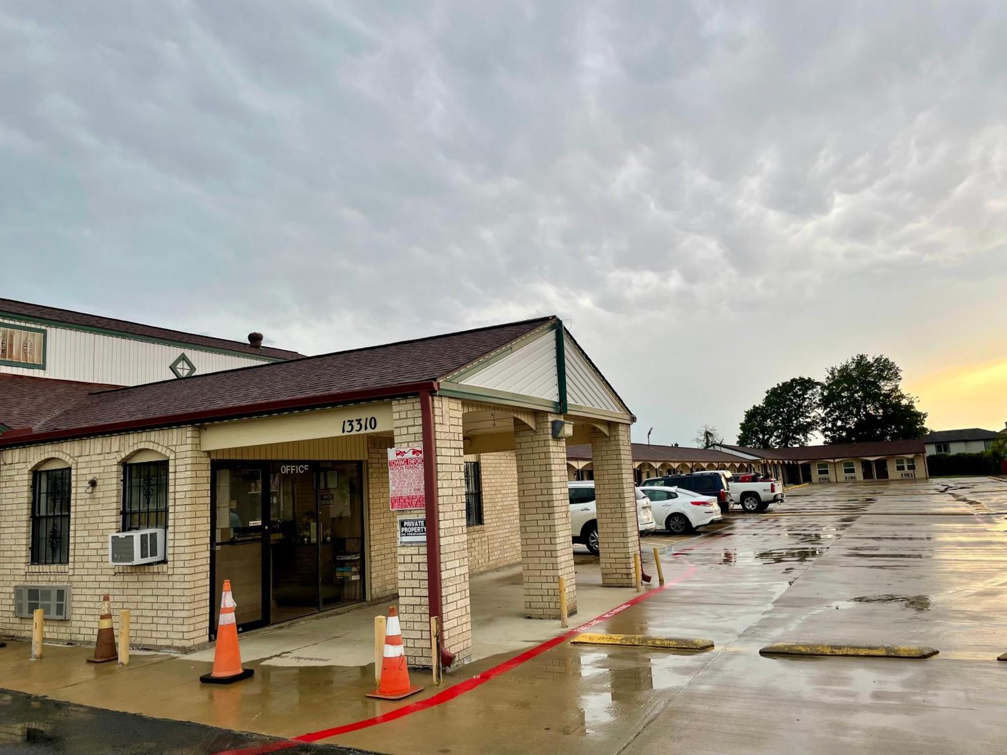Ankur Inn Motel Dallas Exterior photo