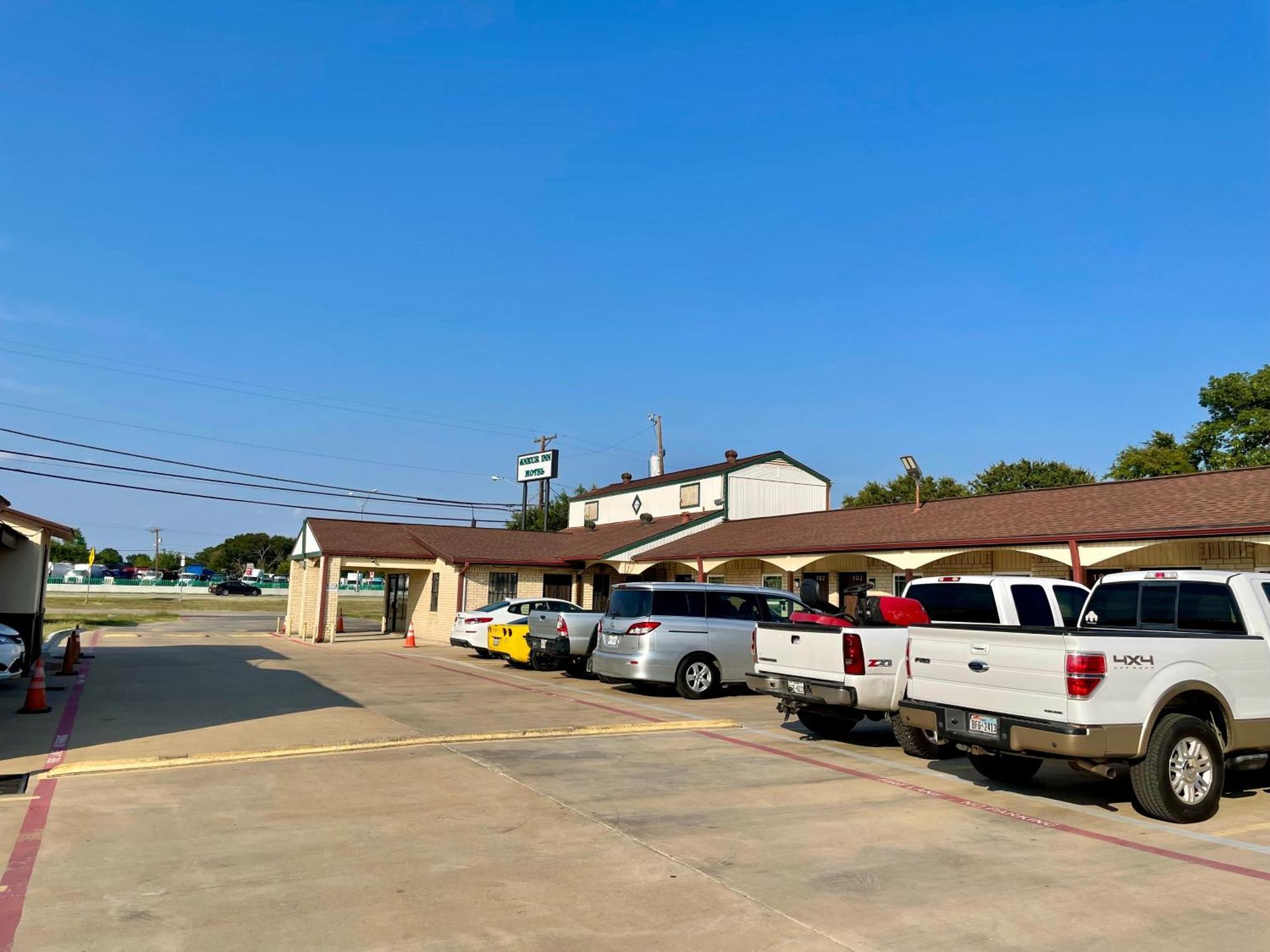 Ankur Inn Motel Dallas Exterior photo
